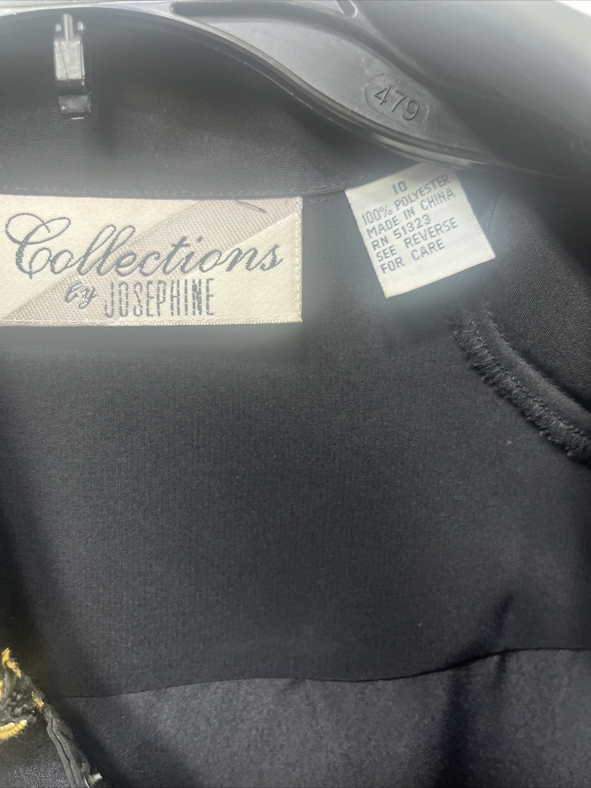 RARE FIND- VINTAGE COLLECTIONS BY Josephine Button Down GOLD TRIM BLACK SHIRT 10