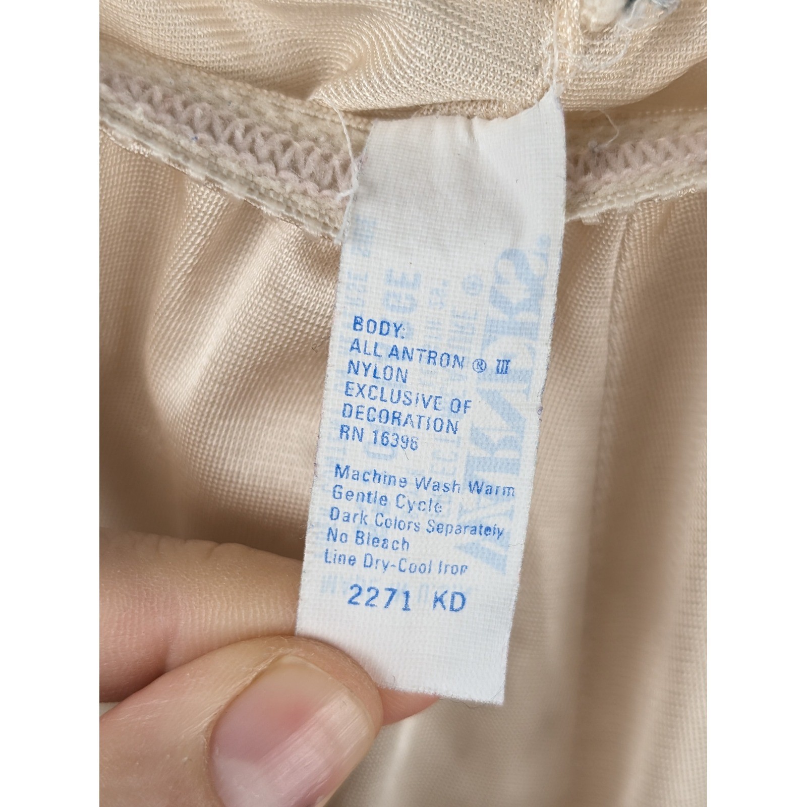 Vintage Warners Perfect Measure Lace Trim Half Slip 29″ Skirt Size L Tan 55300