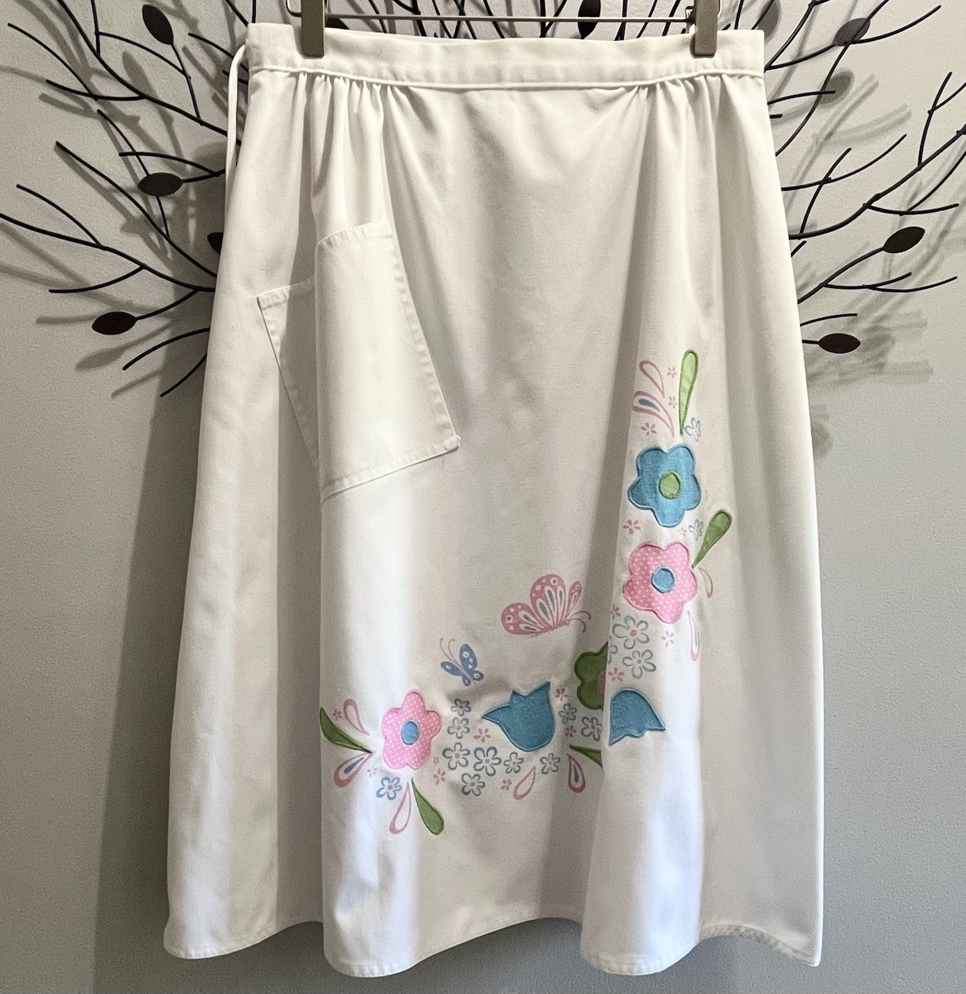 1960s Vintage Wrap Skirt Flowers A-line Pocket XL Knee-length Haphazard