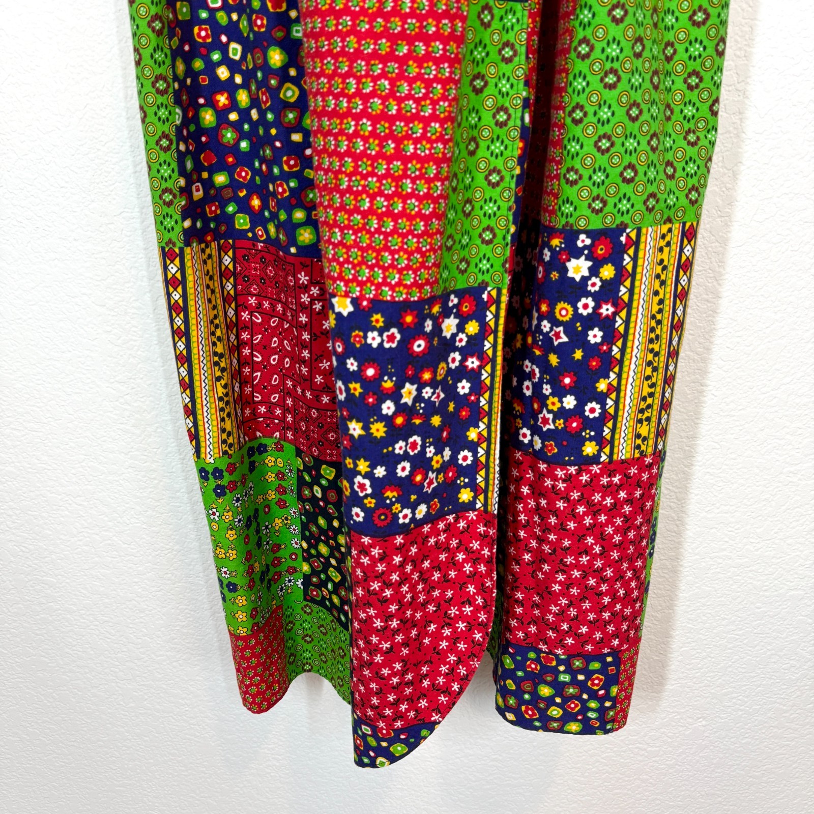 Vintage Design House Pinafore Dress 70s Red Green Patchwork Cottagecore Prairie