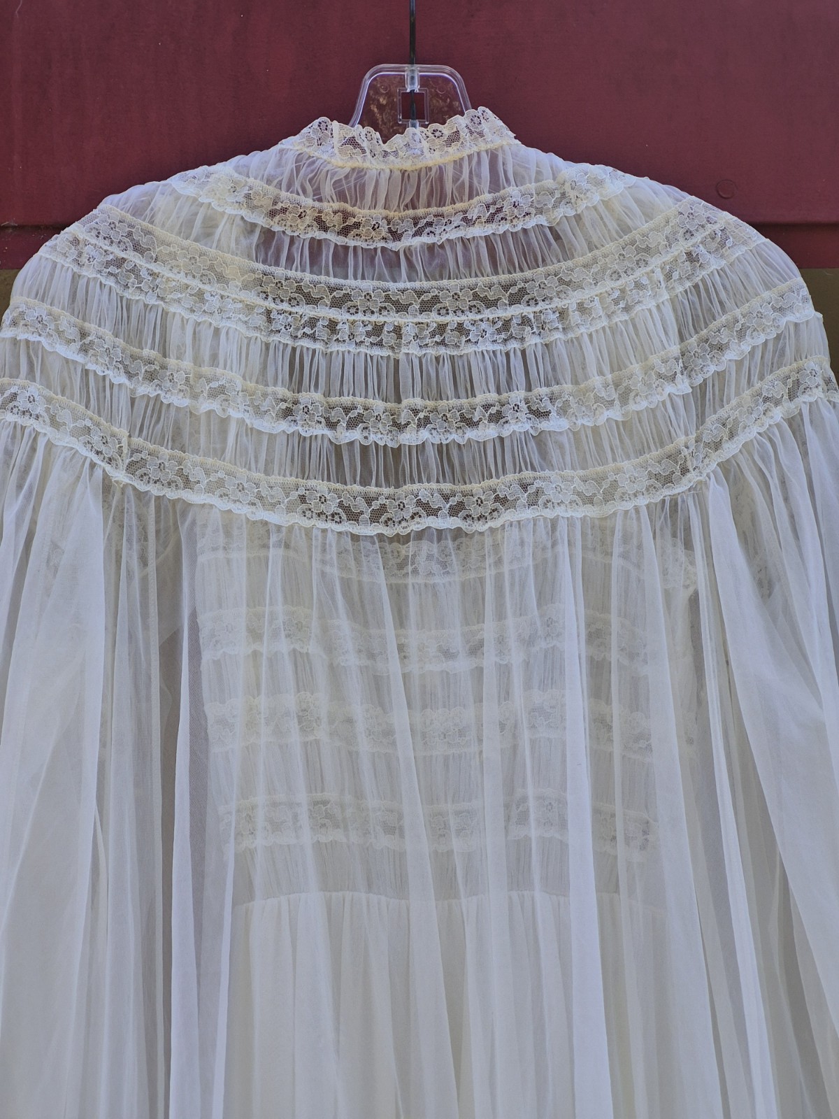 Vintage MCM Radcliffe Ivory Sheer Lace Smocked Bridal Peignoir Nightgown Set 2