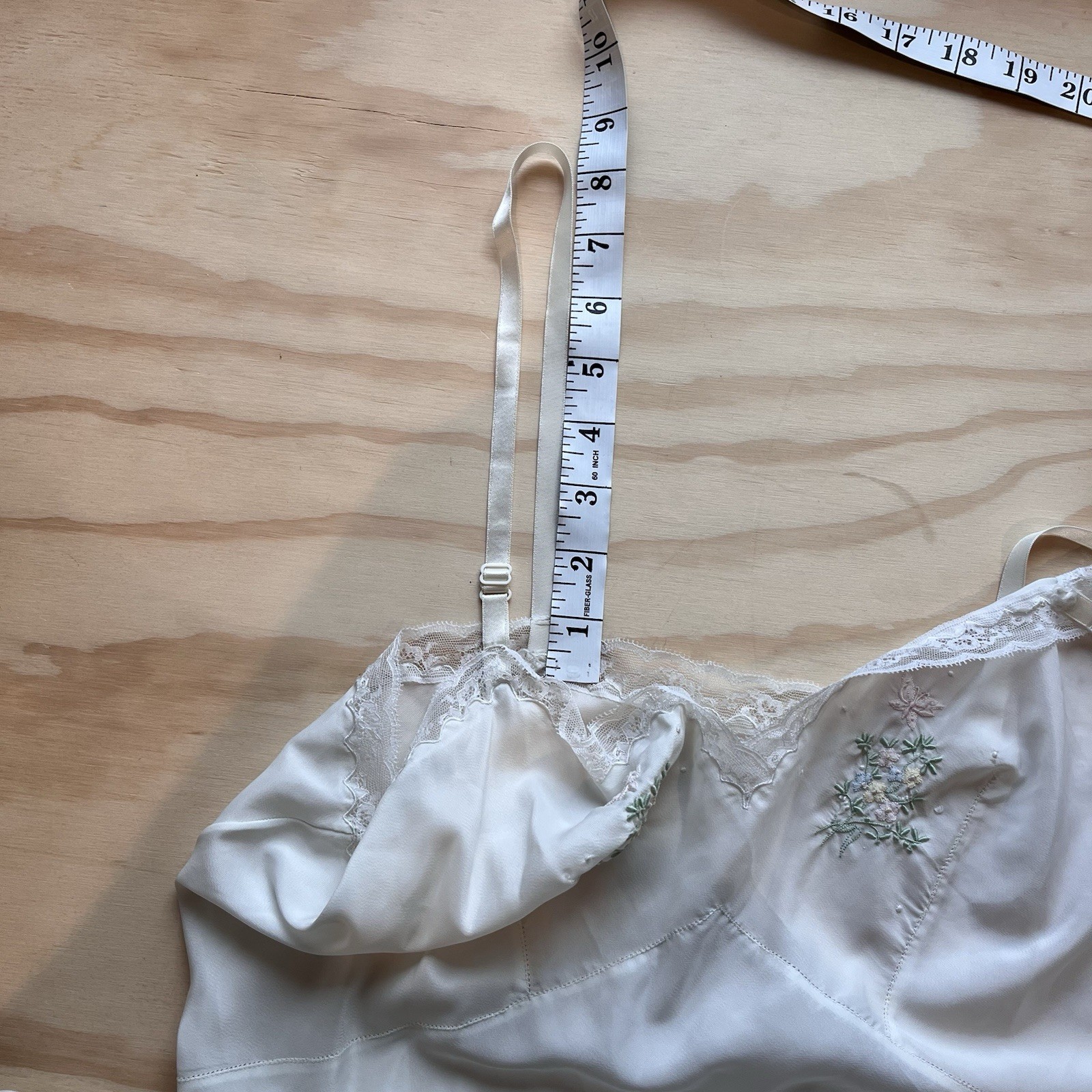 White Lace Lingerie Dainty Floral Vntg Chemise Wedding Night Corhan Noumair 36