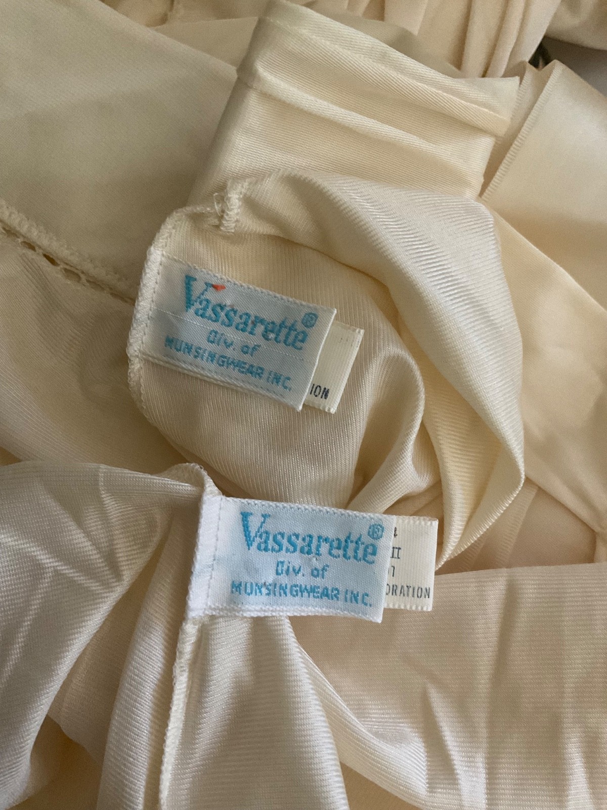 Vintage VASSARETTE Babydoll Nightie Matching Bed Jacket Set Silky Nylon USA Sz 9