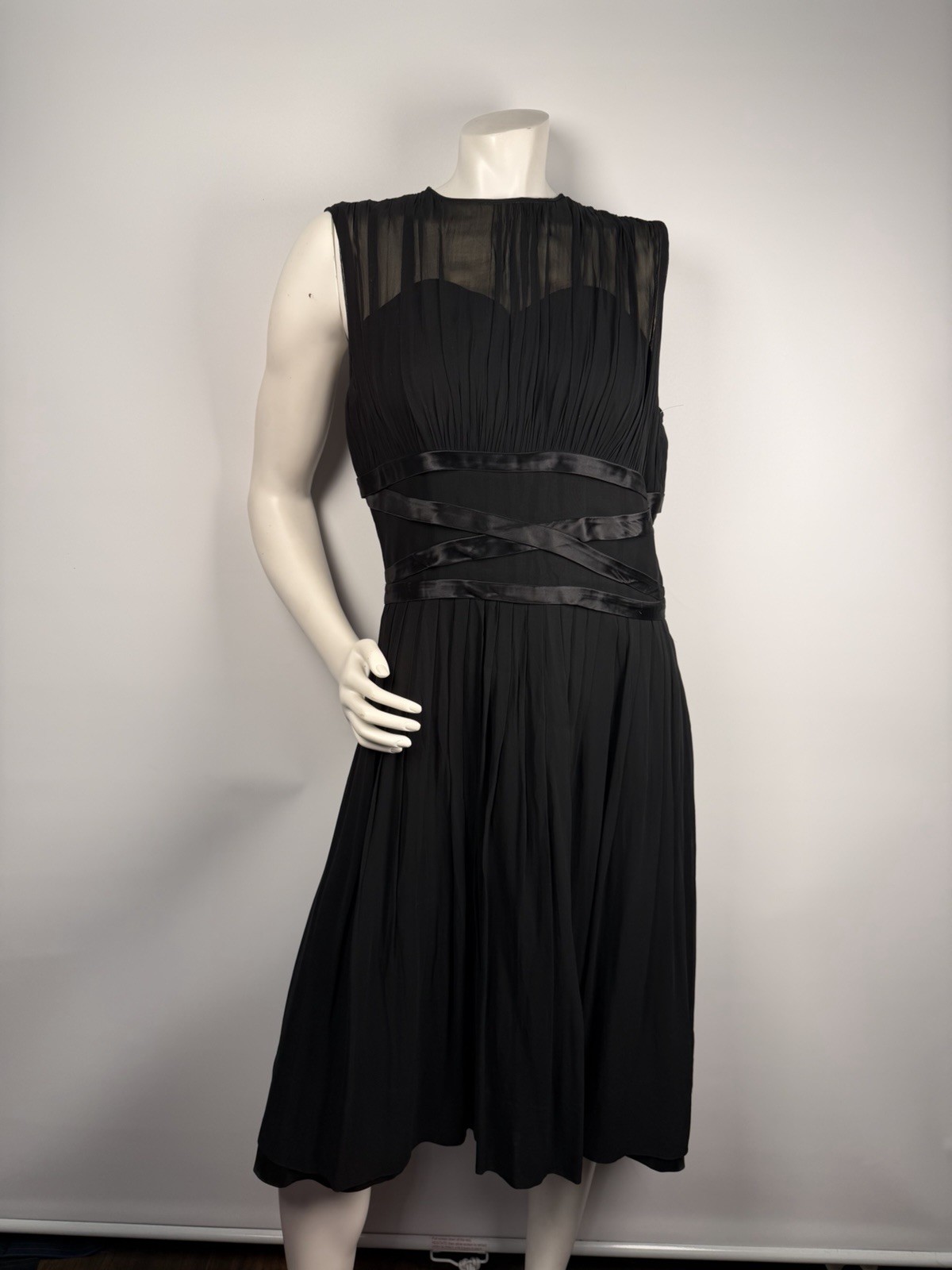 Vintage 1950s Mid Century Retro Black Chiffon Pleated Fit Flare Sleeveless Dress
