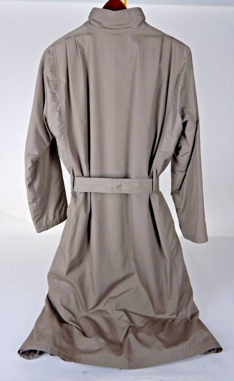 London fog Tempo Europa Women’s Trench Rain Coat Outershell Sz 8 Reg.