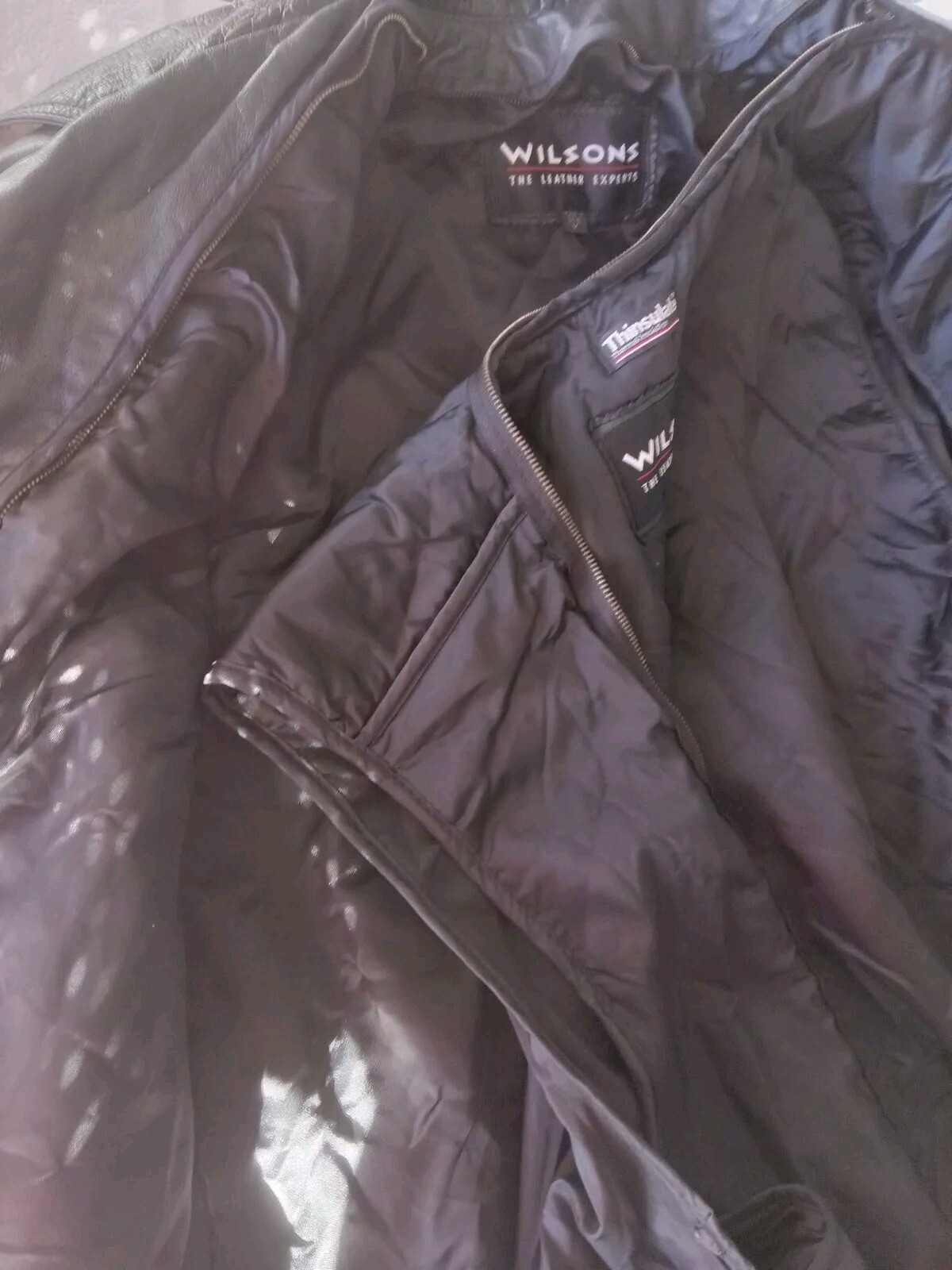 Size M, Wilsons Thinsulate 3M Thermal Insulation Black Leather Jacket, Woman’s