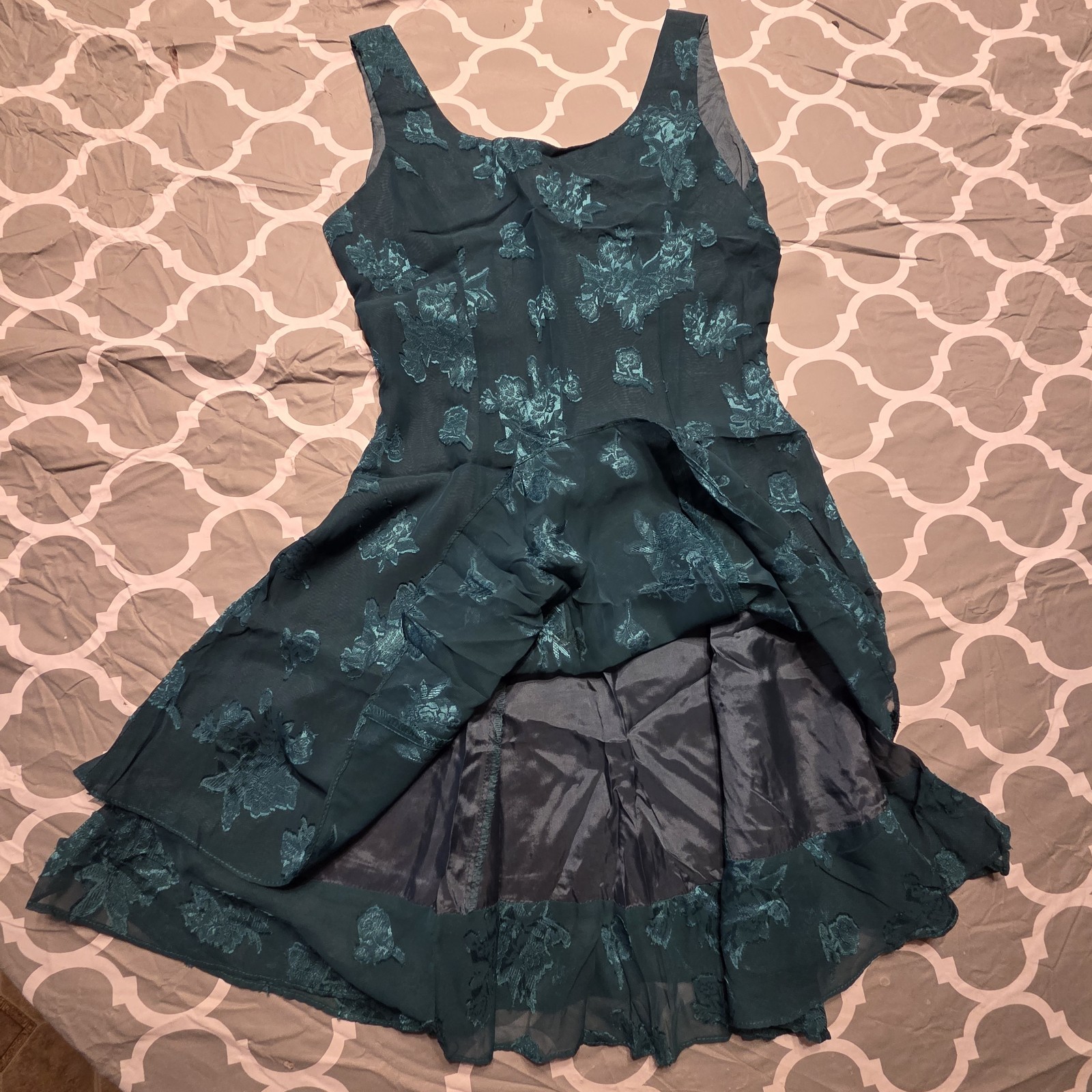 579 Vintage Juniors Green Floral Tiered Chiffon Mini Holiday Dress Size 1