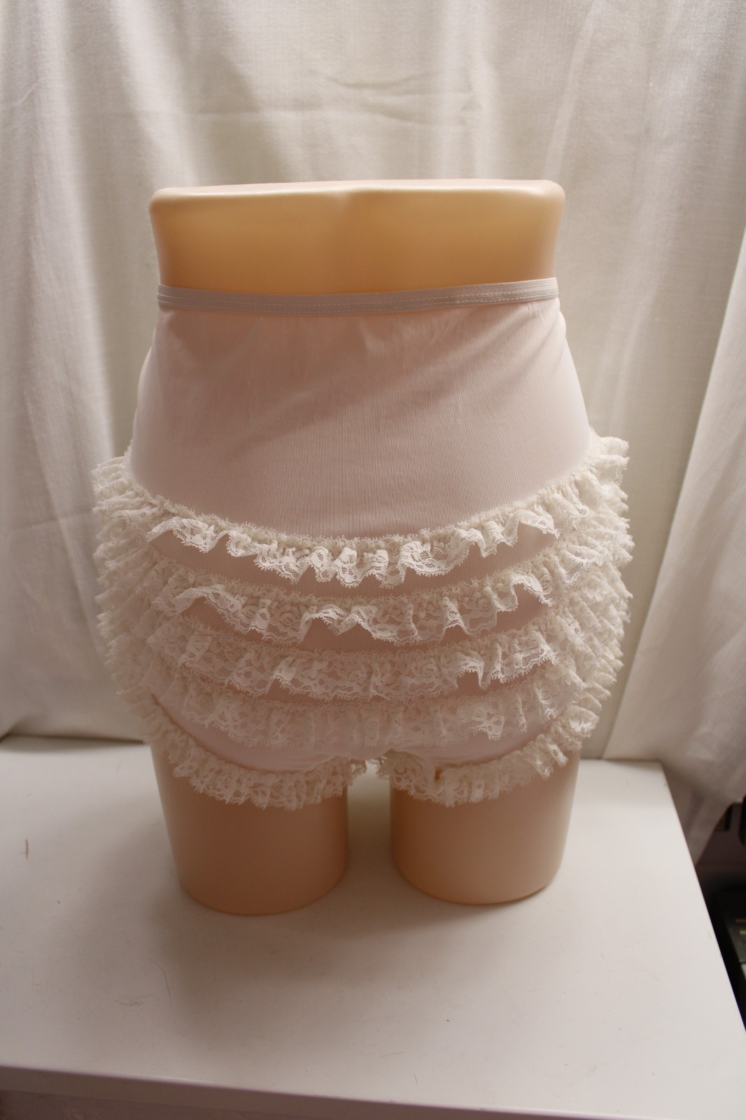 Sissy VtG. Nylon Lace Rhumba/Ruffle Schoolgirl Babydoll Panties White Briefs M