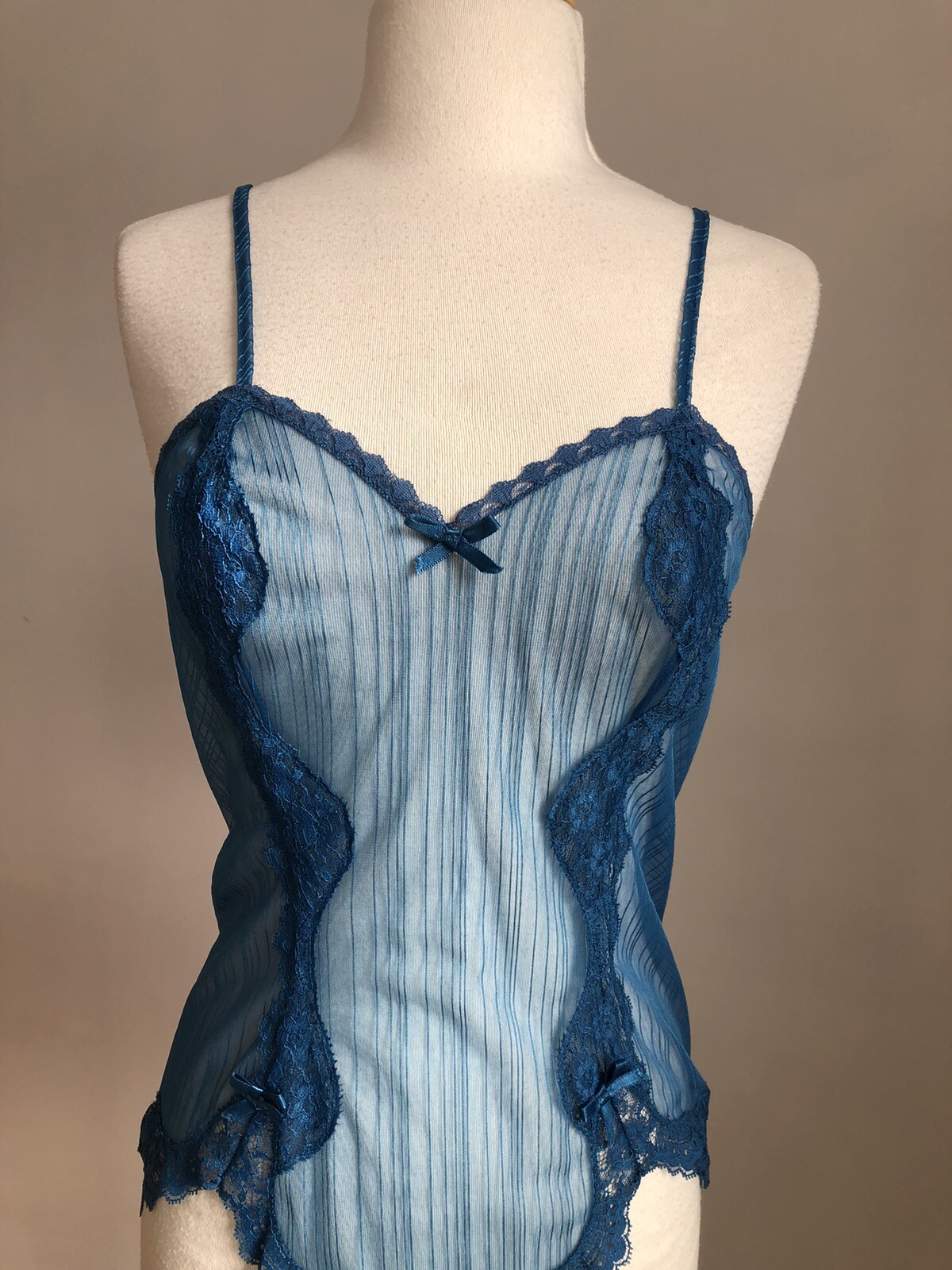 STUNNING VTG BLUSH Blue Chiffon Nylon & Lace Teddy Romper Lingerie SZ M