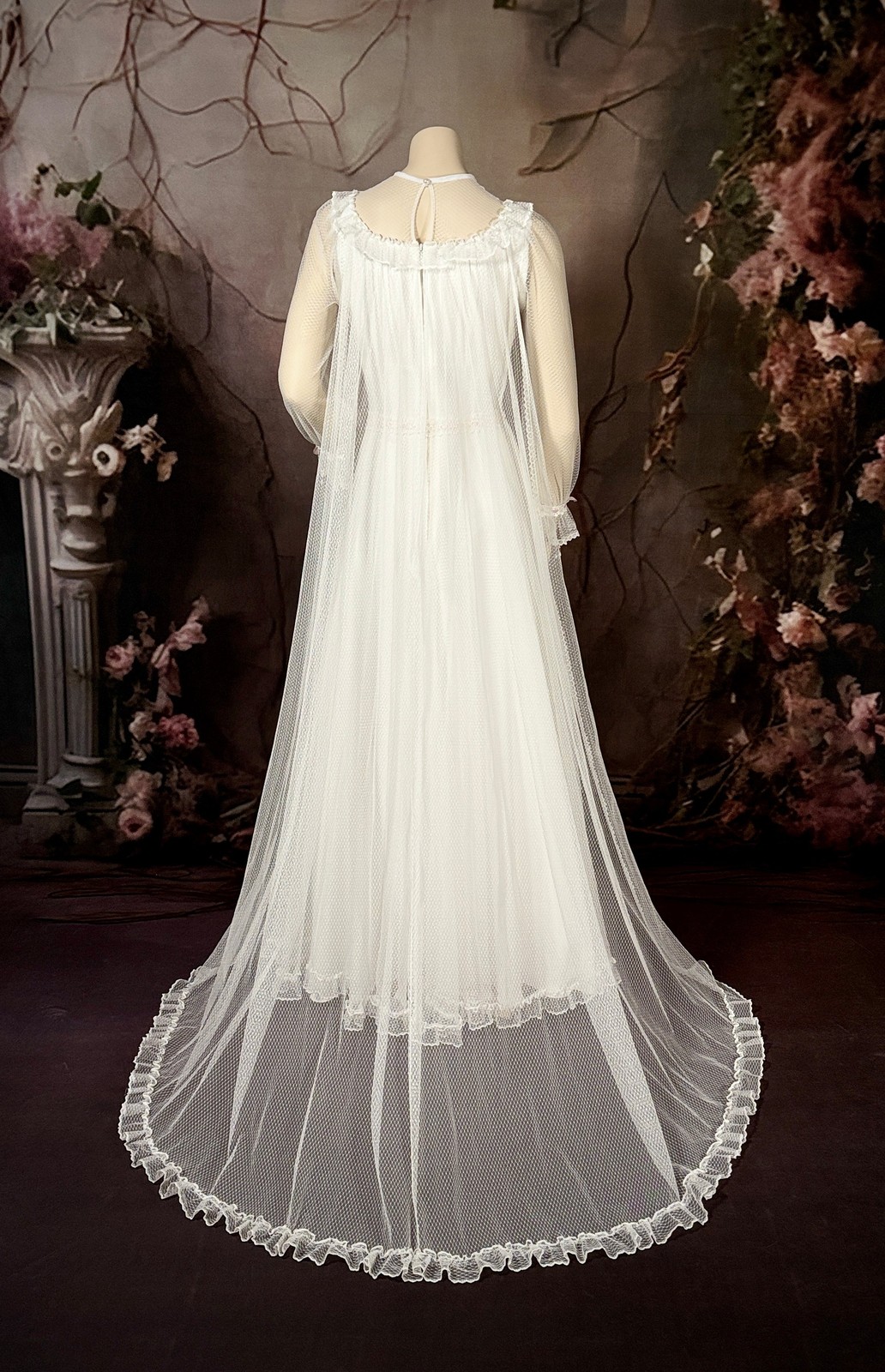 1960s Dotted Tulle Wedding Dress w/Princess Cape & Pink Silk Ribbon size 2/4