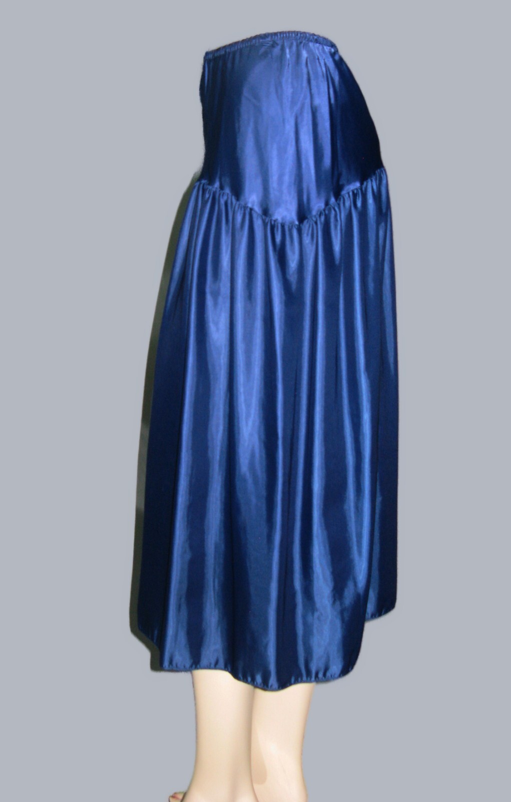 EmbellyShmentz~Vintage Shiny Plush Satin 2 Pc Slip Set Half Slip Med Cami Sz 38