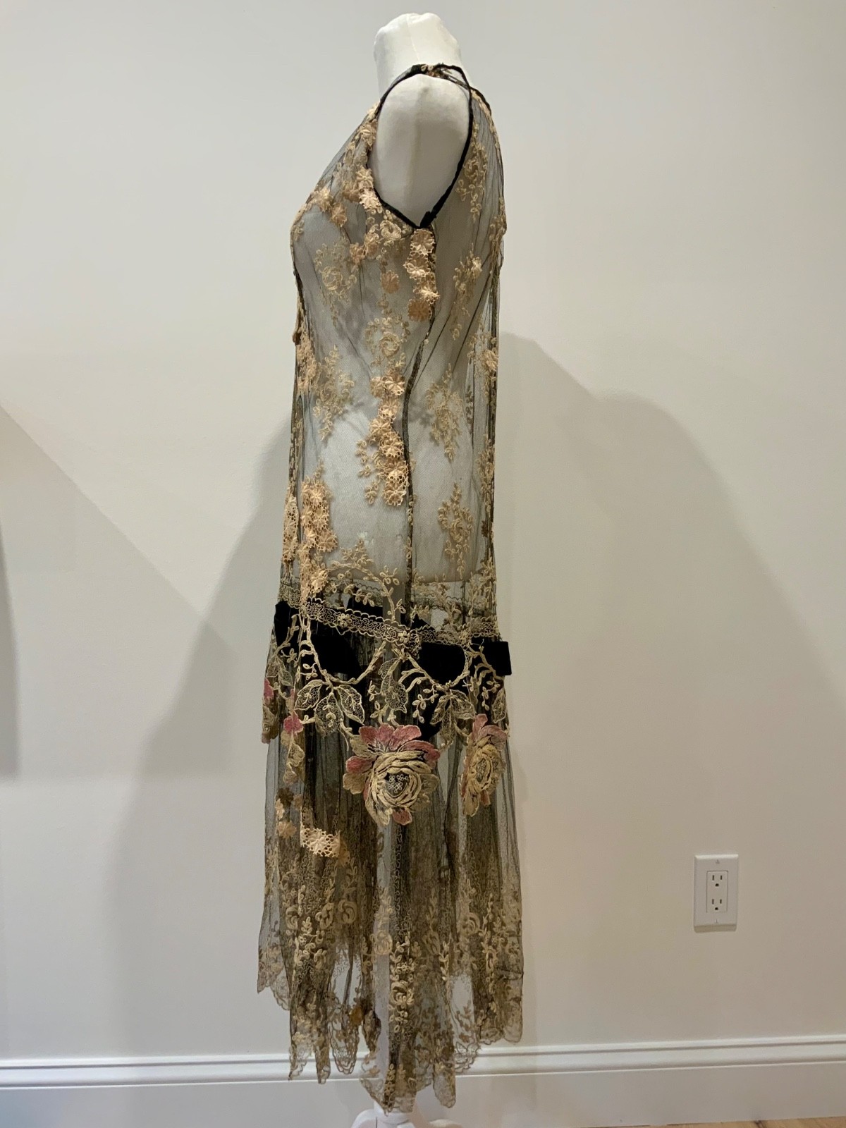 Rare 1920s French Lace Dress. Black Net & Pink Floral Embroidery. Restored S