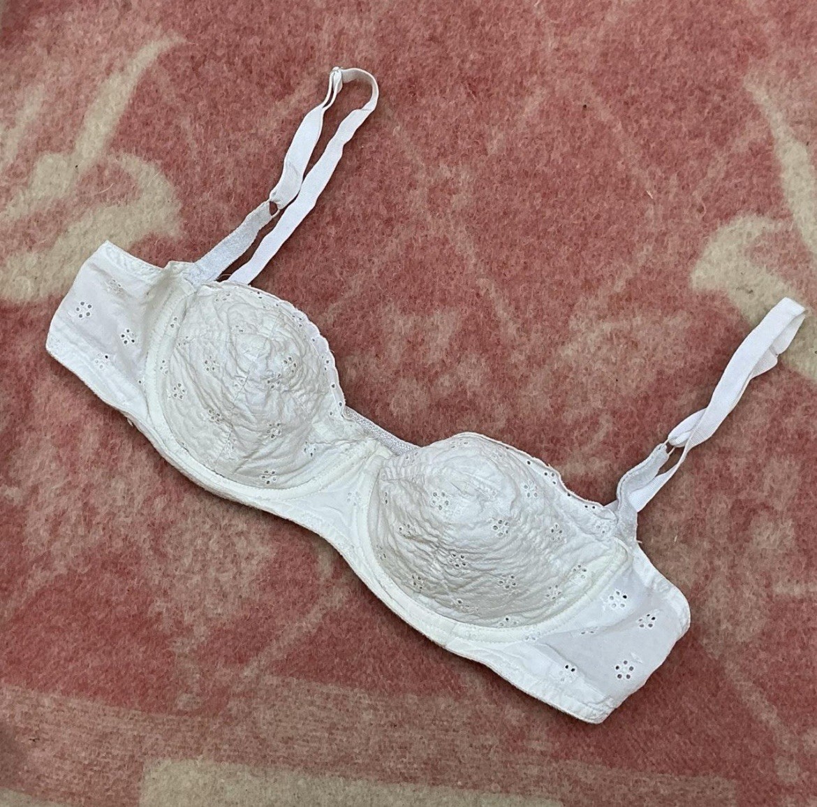 1930s Debutante Eyelet Bra White Size Small 32B Vintage Bridal Wedding