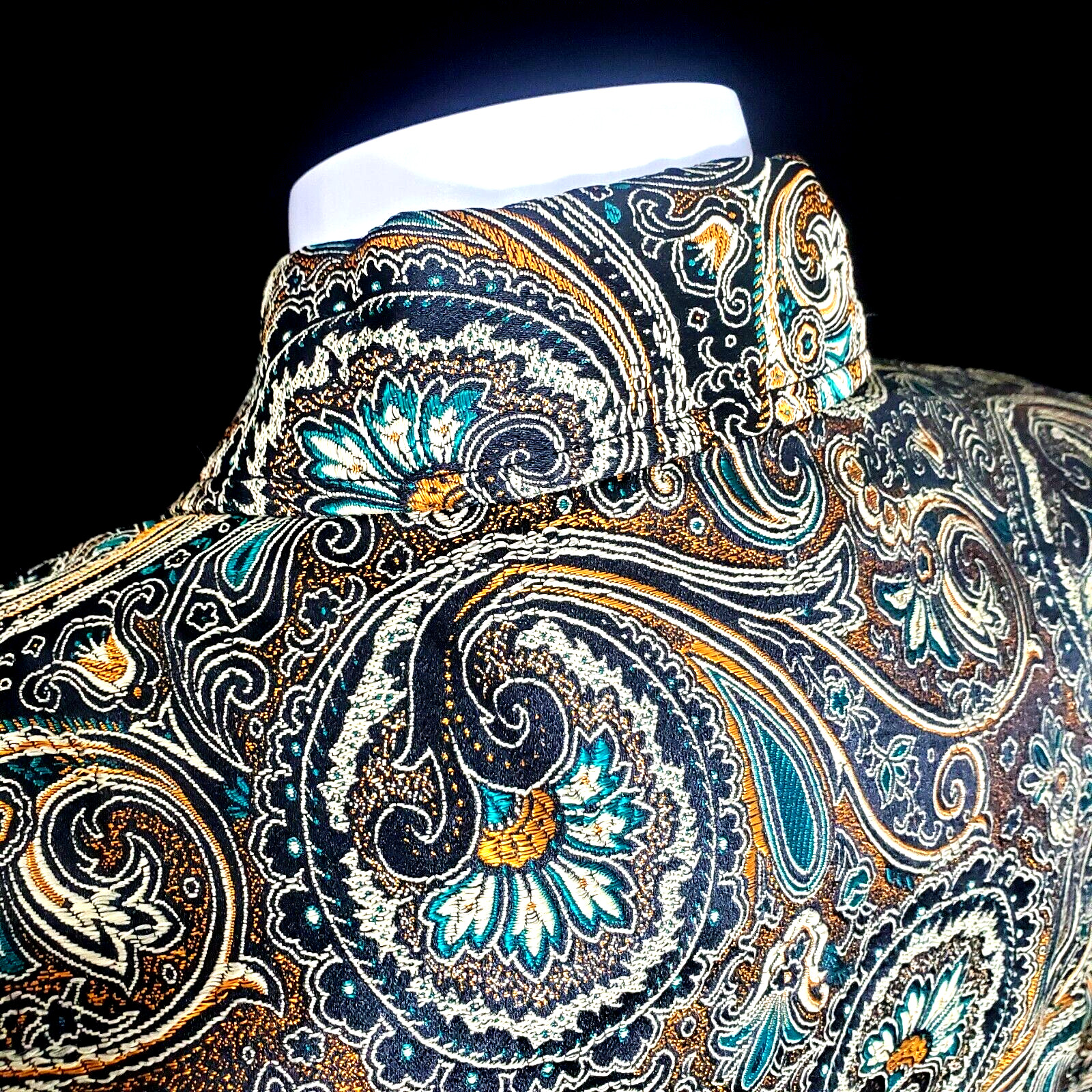 Vintage Brownstone Studios Petites Beautiful Paisley Embroidered Jacket SZ. SP