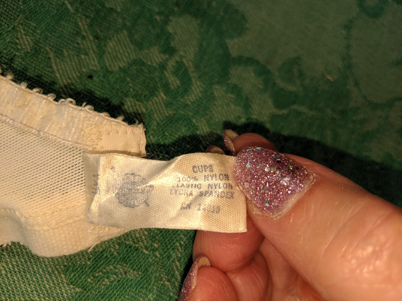 Vintage women’s bra cream Bestform 34 C 1960′ 70’s