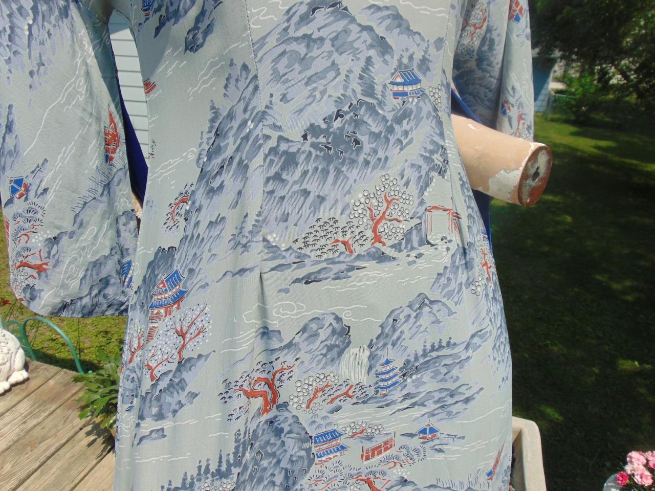 VTG 40s Malihini Hawaii Gray & Blue Rayon Pake Muu 28W