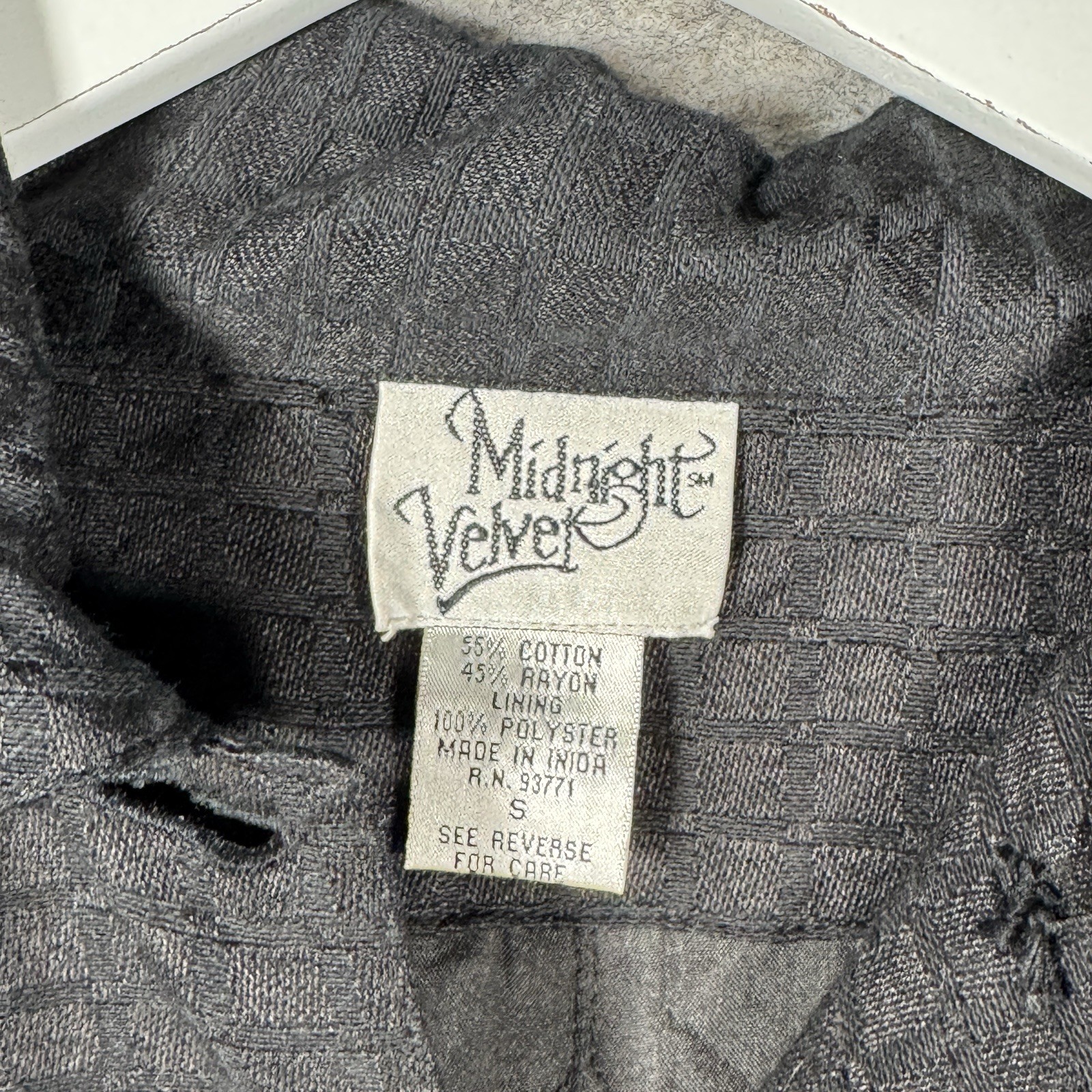 Vintage Womens Midnight Velvet Black Colorful Embroidered Jacket Size S 19×24