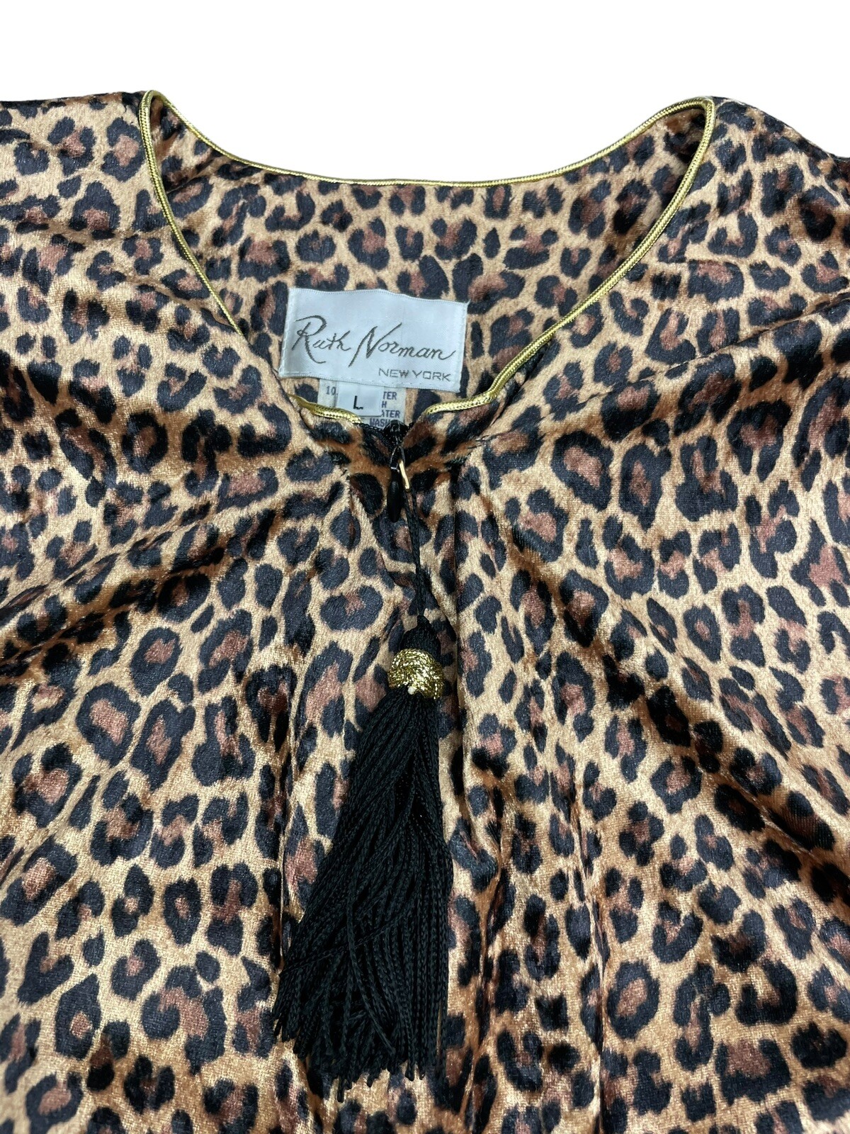 Ruth Norman New York House dress Robe Large Caftan Leopard Print Zipper Tassel