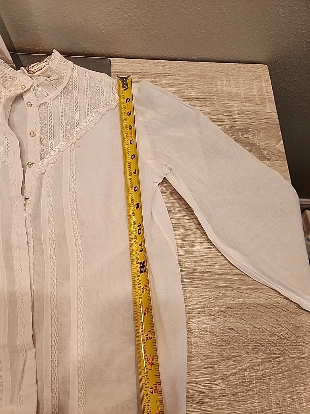 Jessica Gunnies Gunne Sax Women’s Vintage Blouse Lace Pearl Delicate See Below