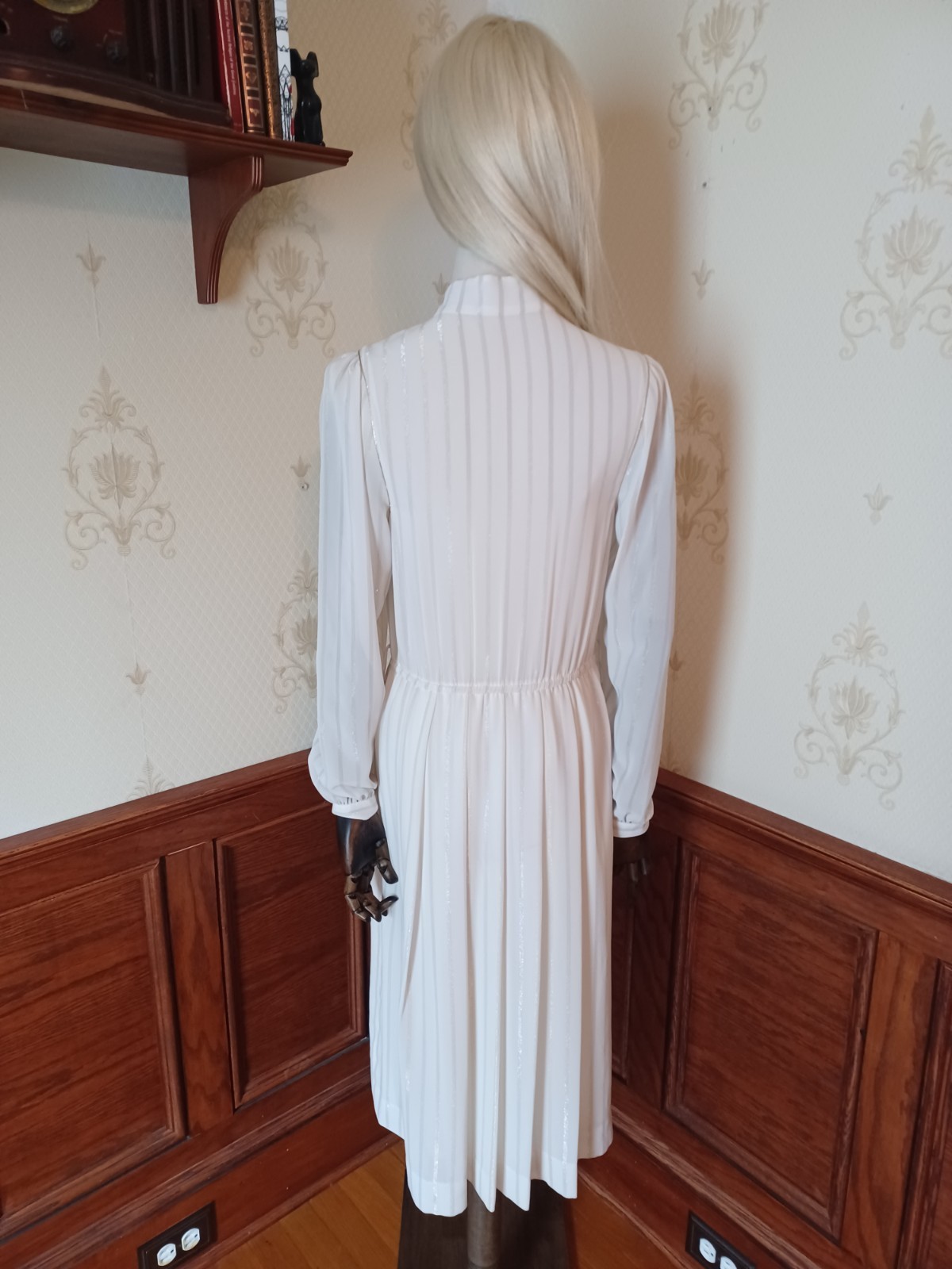 Vintage 70s/80s White Pussybow Semi-Sheer Dress with Gold and Silver Accents
