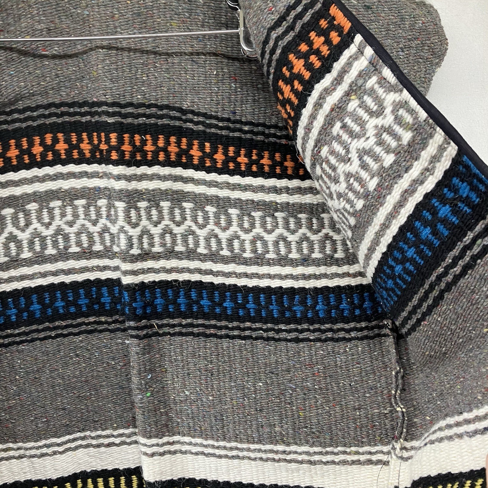 Vintage Mexican Blanket Vest Poncho Serape Jacket Fringe w Pockets 38×31 Medium
