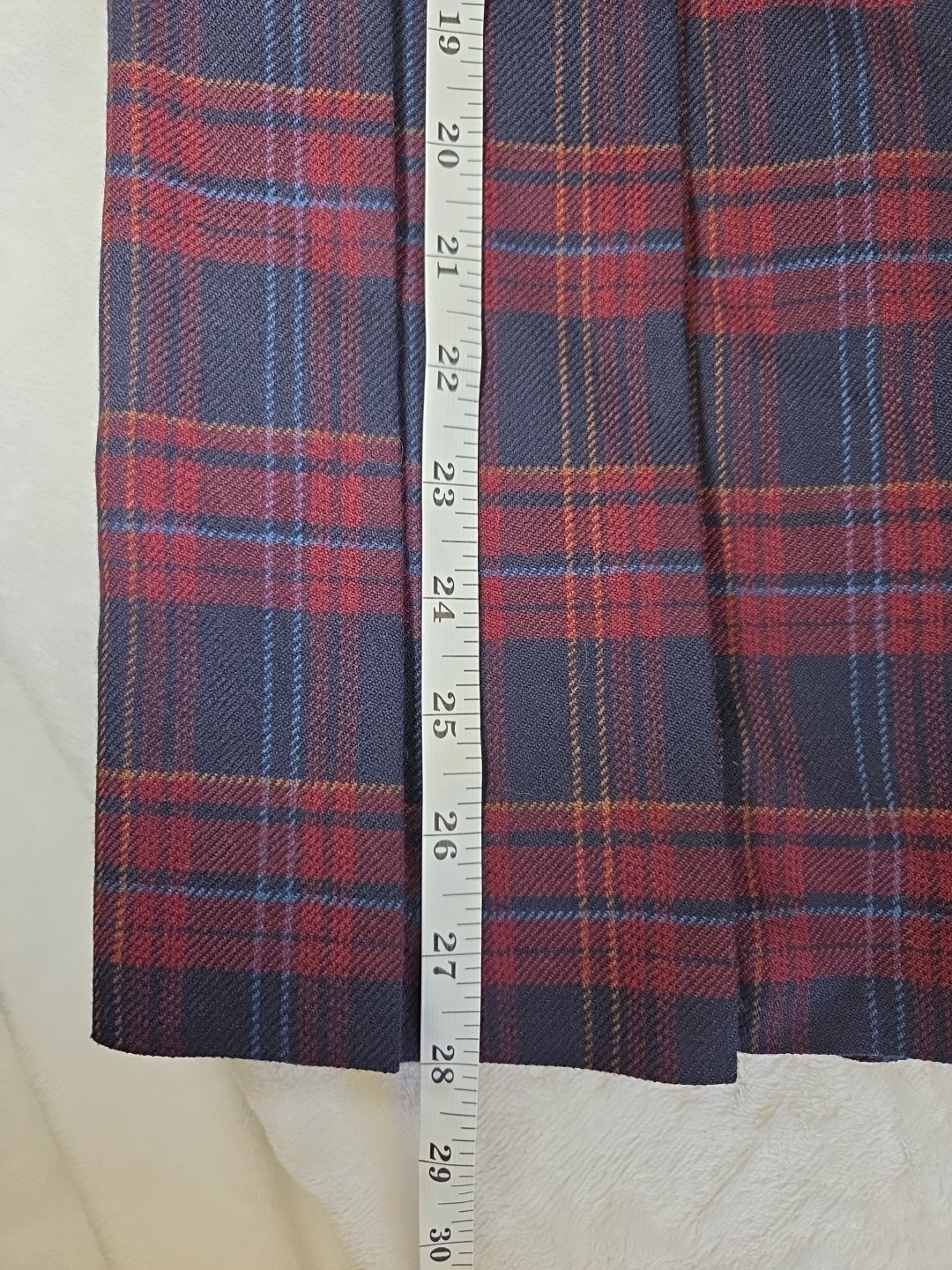 Vtg James Pringle Inverness Scotland Women’s Skirt Red Black Plaid Pleated UK 10