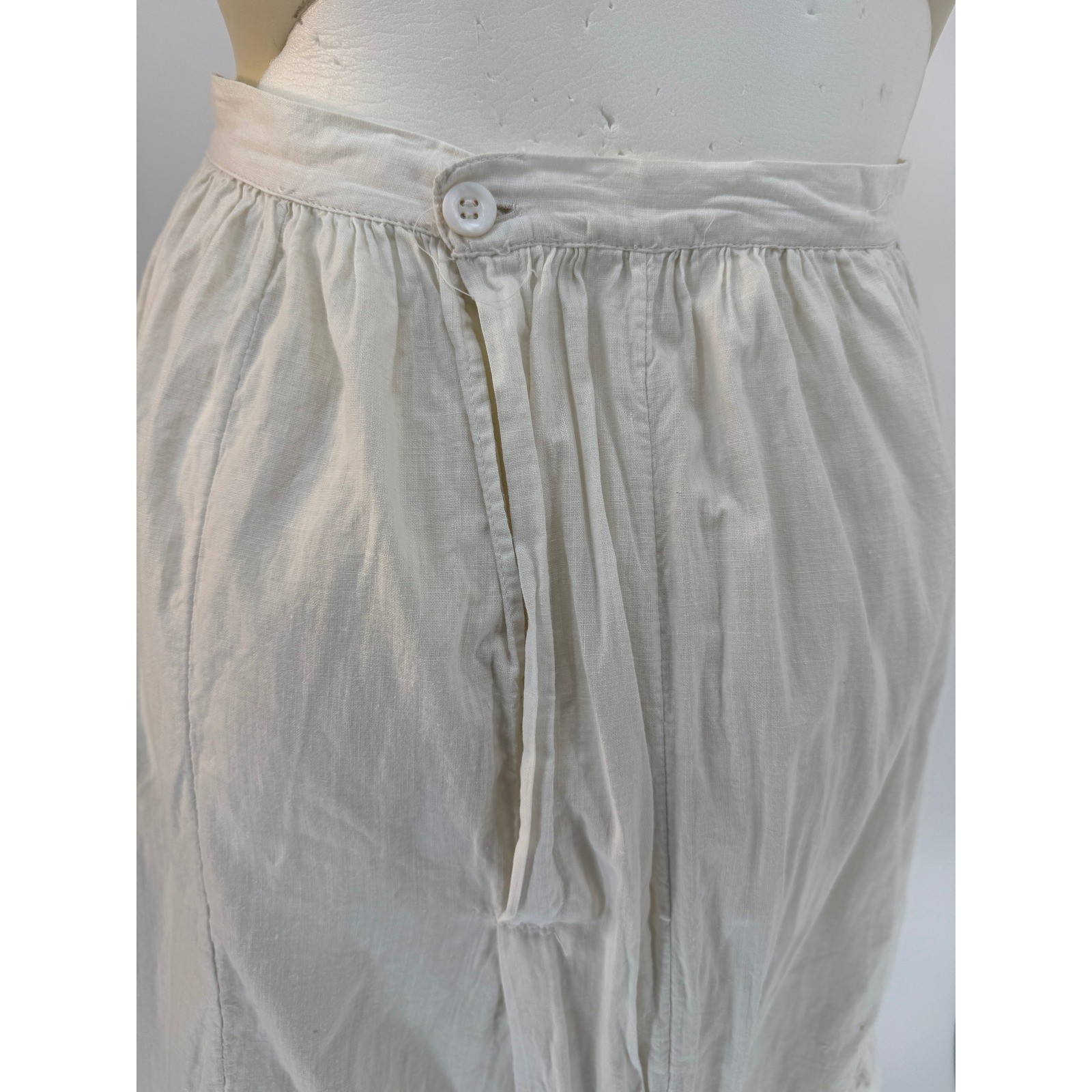 Antique Edwardian White Cotton Voile Petticoat Reticella Needle Lace 1880-1910