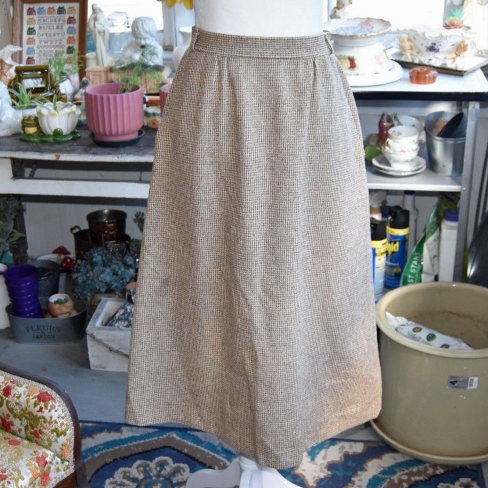 Vintage The Villager 100% Wool Midi Skirt Brown Houndstooth Size Small 26”W