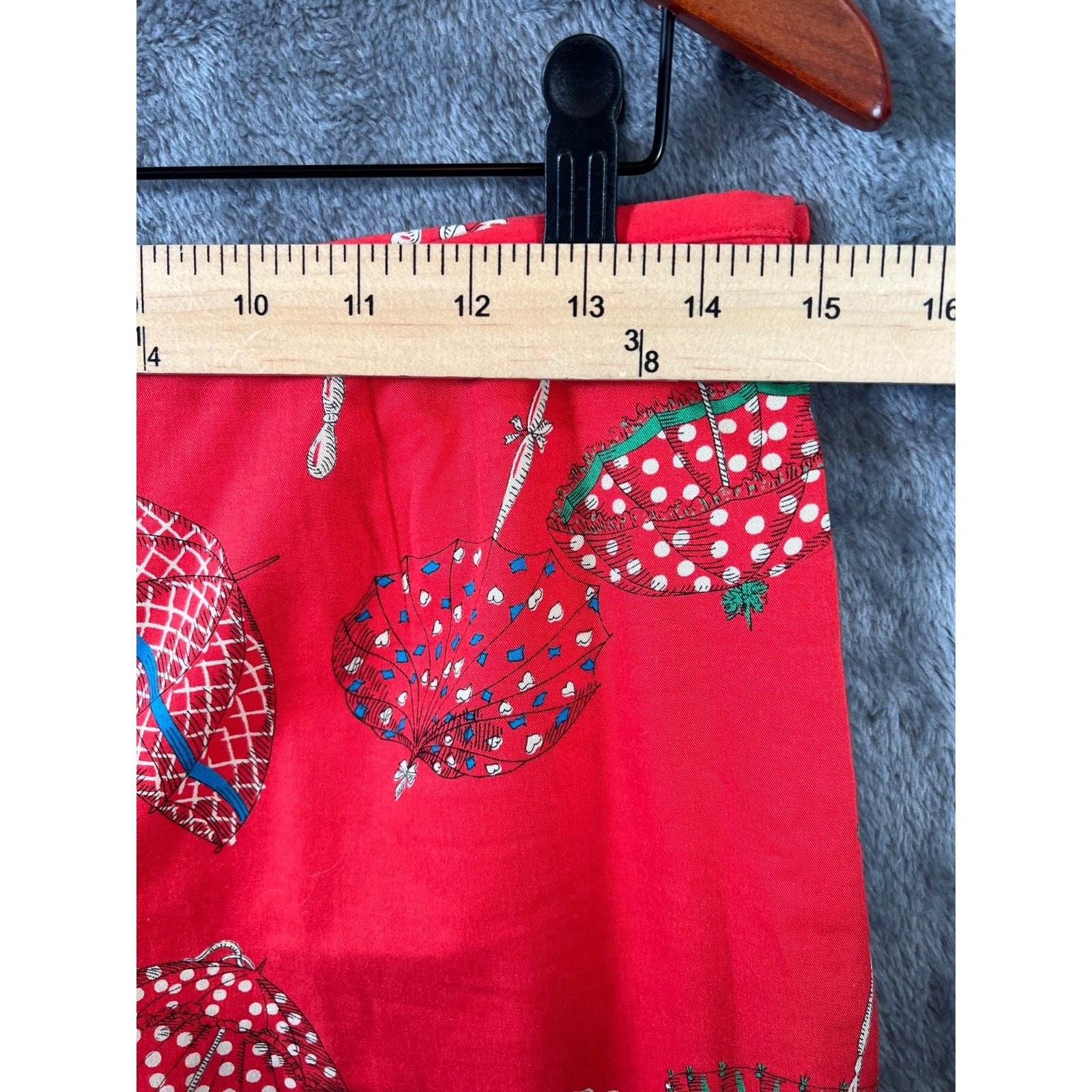 Vintage Jones New York Country Pants Womens 8 30×25.5 Red Umbrella Print Cropped