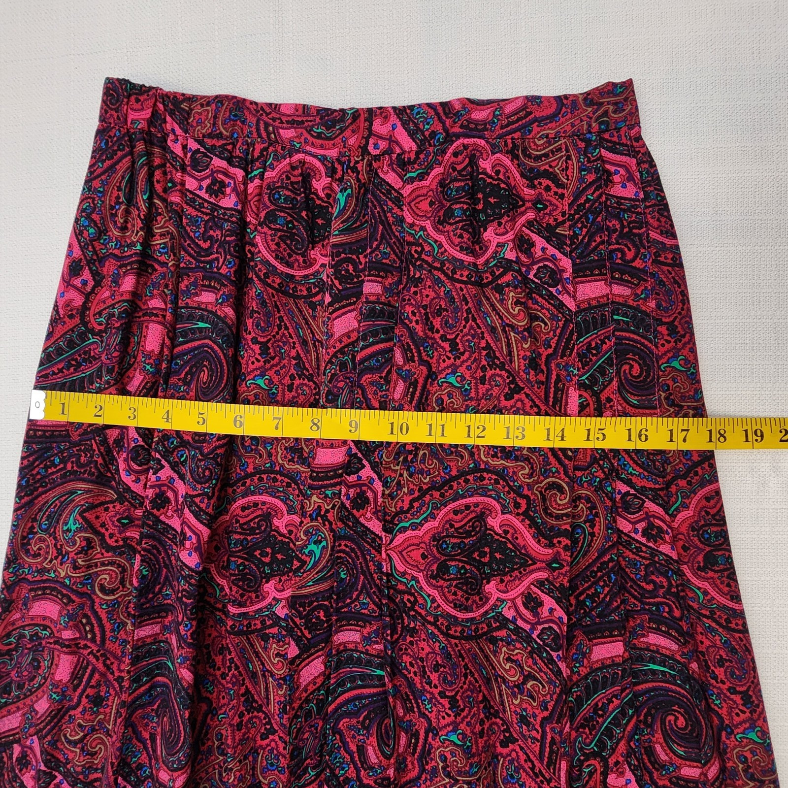 Vintage 80s Pink Paisley Two Piece Sweater Skirt Set Anthony Sicari Size 12