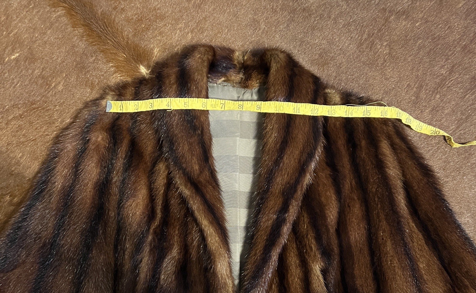 Vintage Chocolate Mink Stole with Pockets, Size XS/S