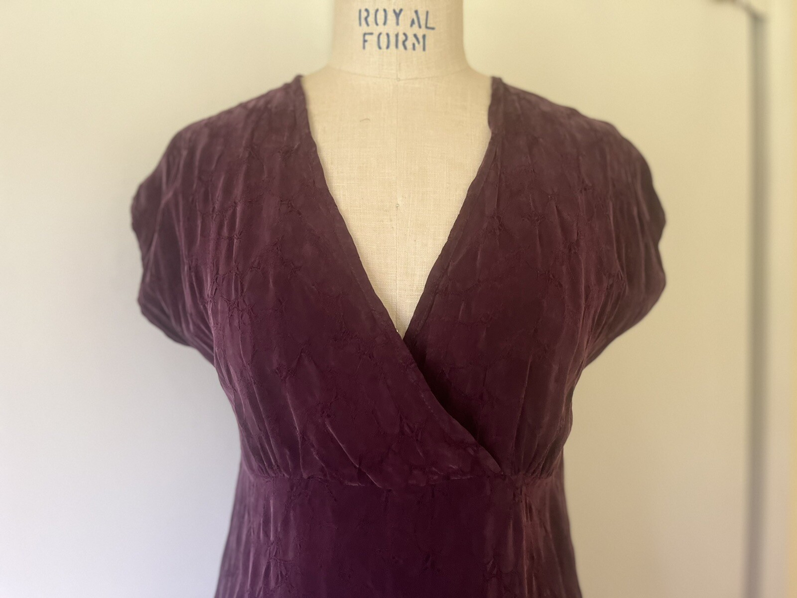 Ms. Emma Designs Handcrafted Sheath Dress Purple Textured Rayon Empire Waist M