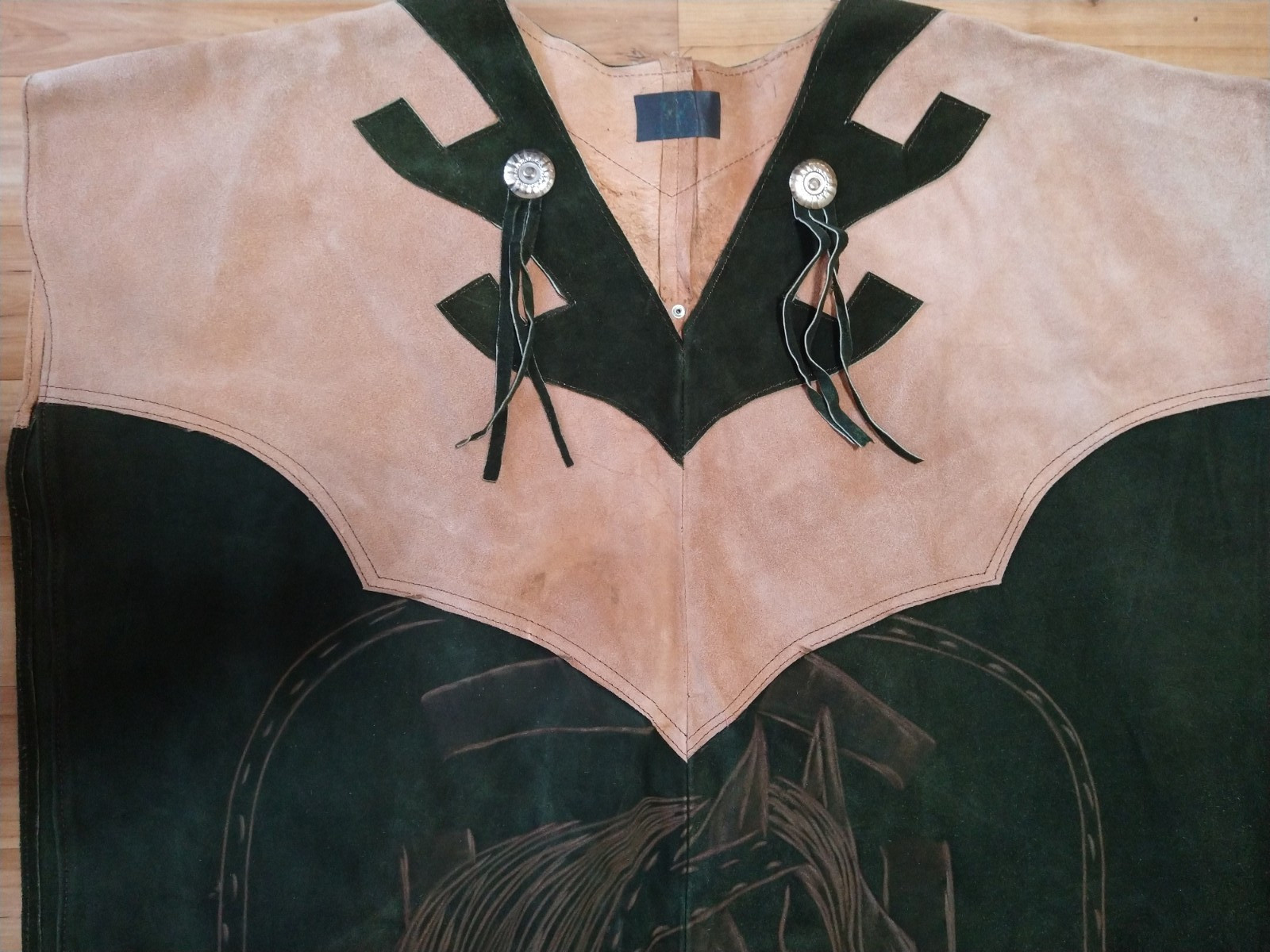 Vintage Armando’s Leather/Suede Fringed Poncho Horse Design Front and Back