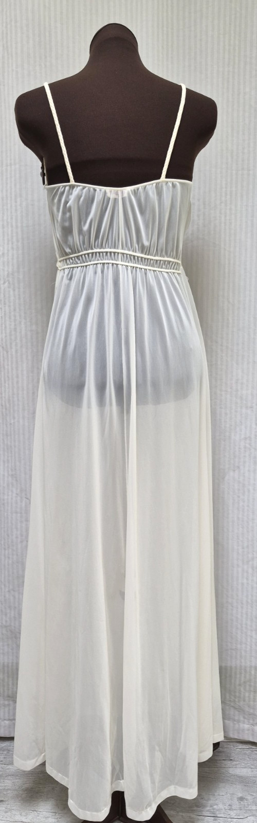 Vintage 2 Piece KICKERNICK Restware Ivory PEIGNOIR Robe & Nightgown -Size S- EUC