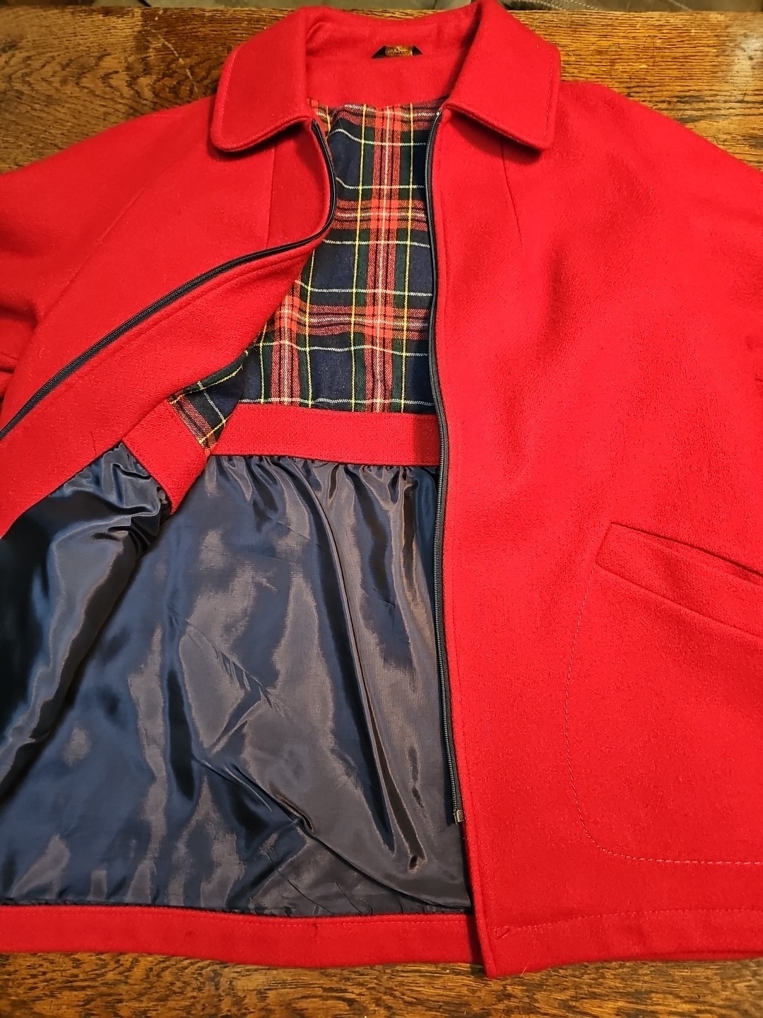 Vintage Abbmoor Red Wool Collared Coat Wool/Acetate Liner Deep Pockets Full Zip