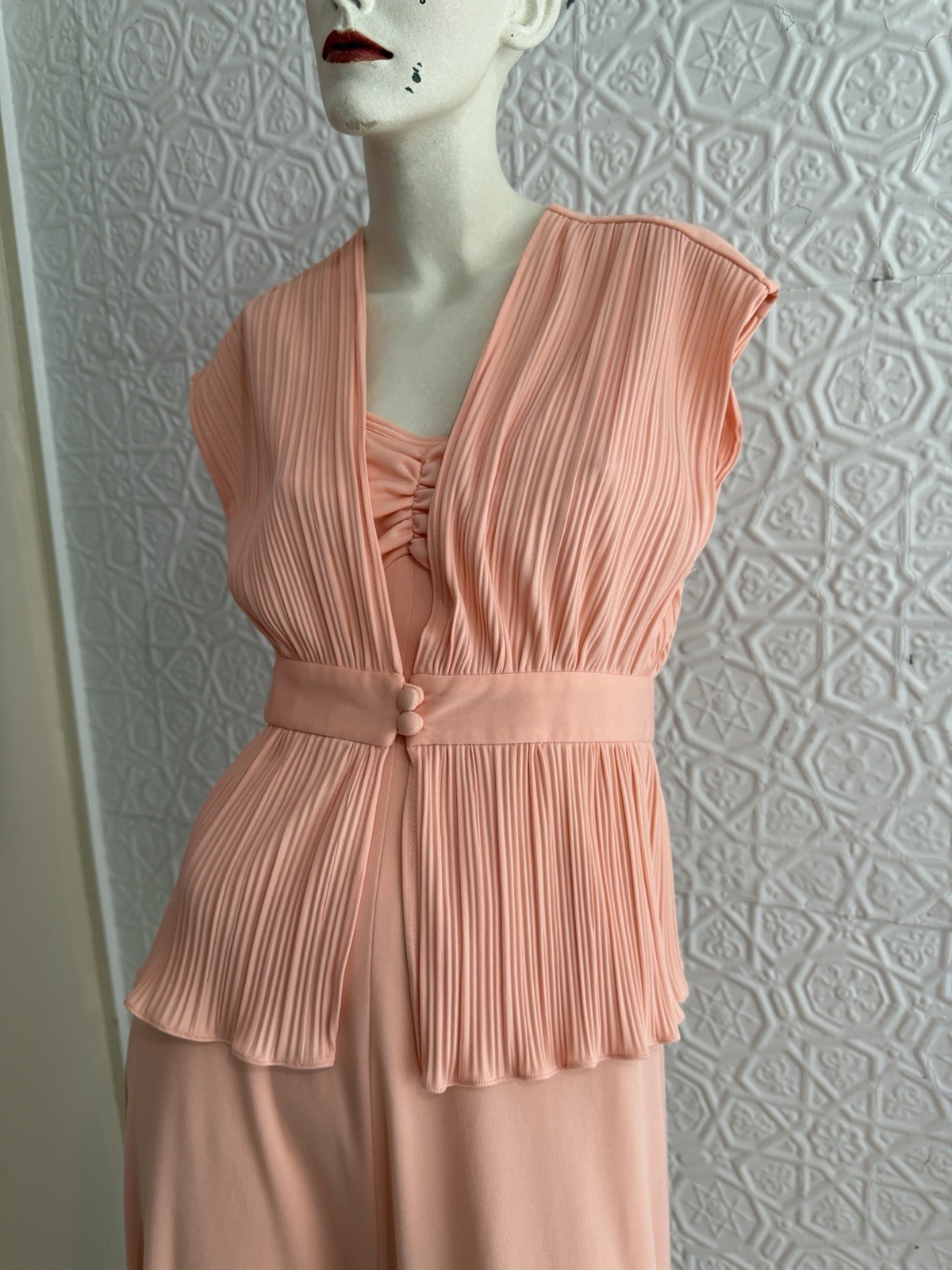 vintage 1970s peach gown-Prom-Party-Bridal-S/M orange maxi dress Femme pink