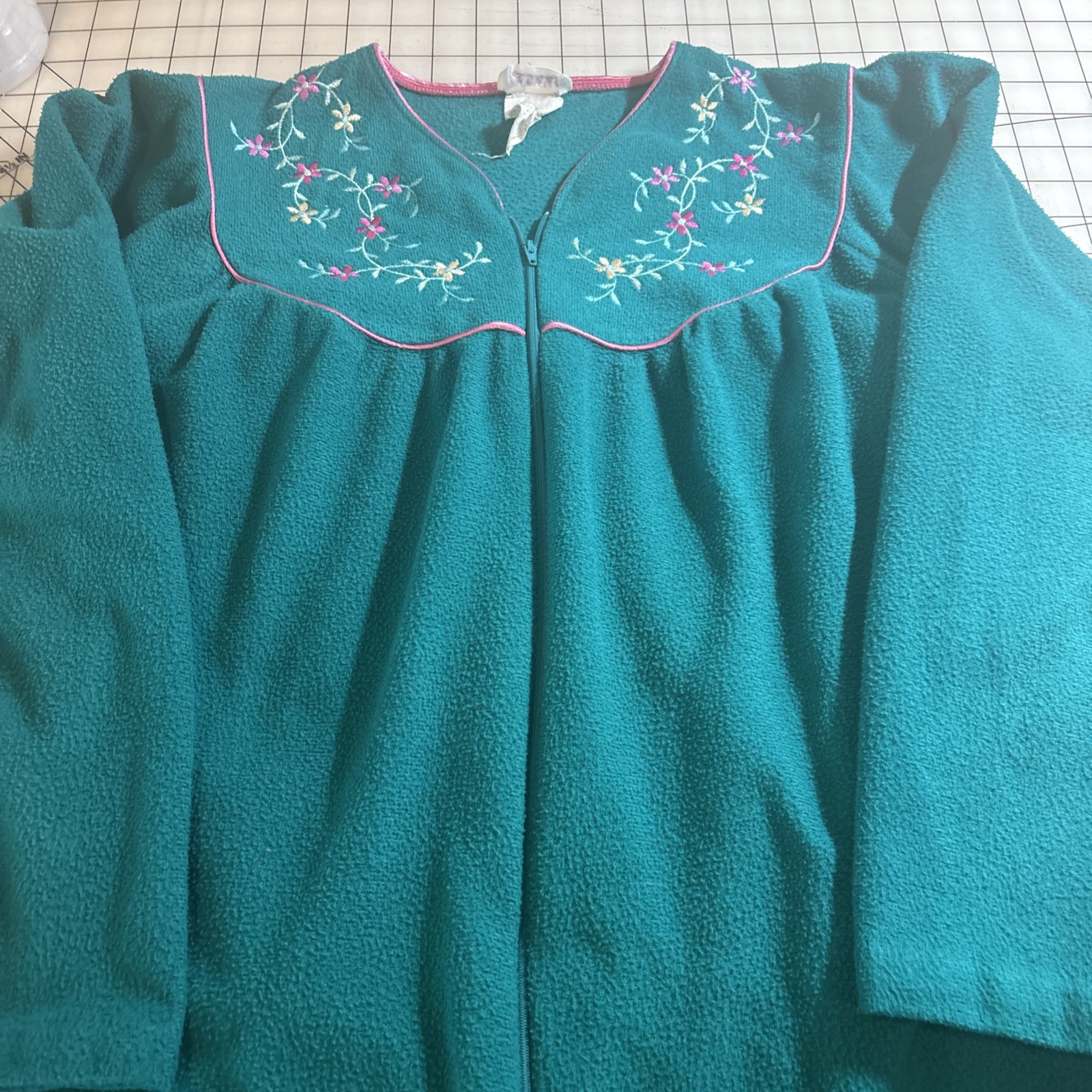 Vintage 60’s/70’s Women’s Emerald Green Fleece Long Bathrobe Grannycore Size M