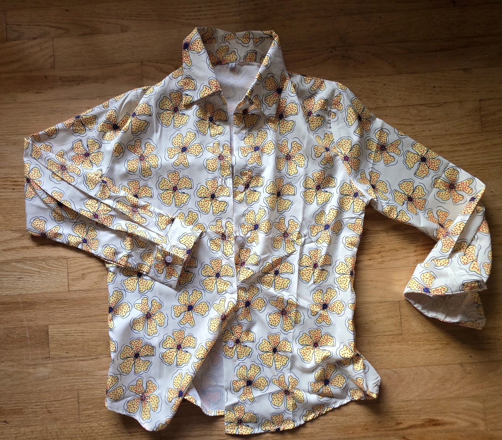 NWOT 70s Style Womens Floral Button Up Shirt Retro Yellow Boho Blouse Small