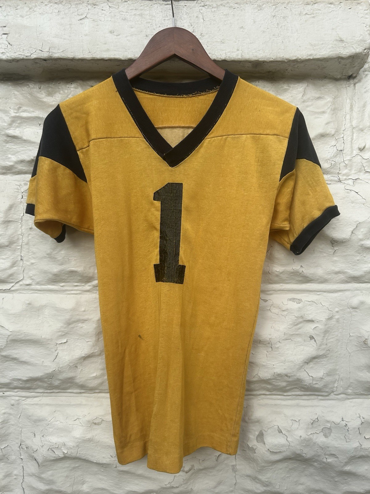 Vintage 1950’s Jersey Women’s Yellow Wringer Short Sleeve