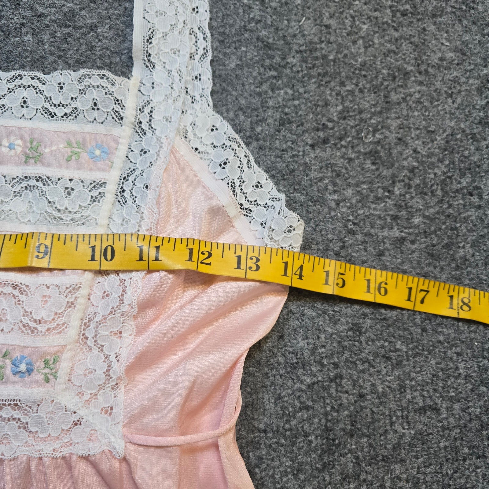 Josbard Artemis Nightgown Womens Size Small Petite Pink Satin Maxi Vintage Retro