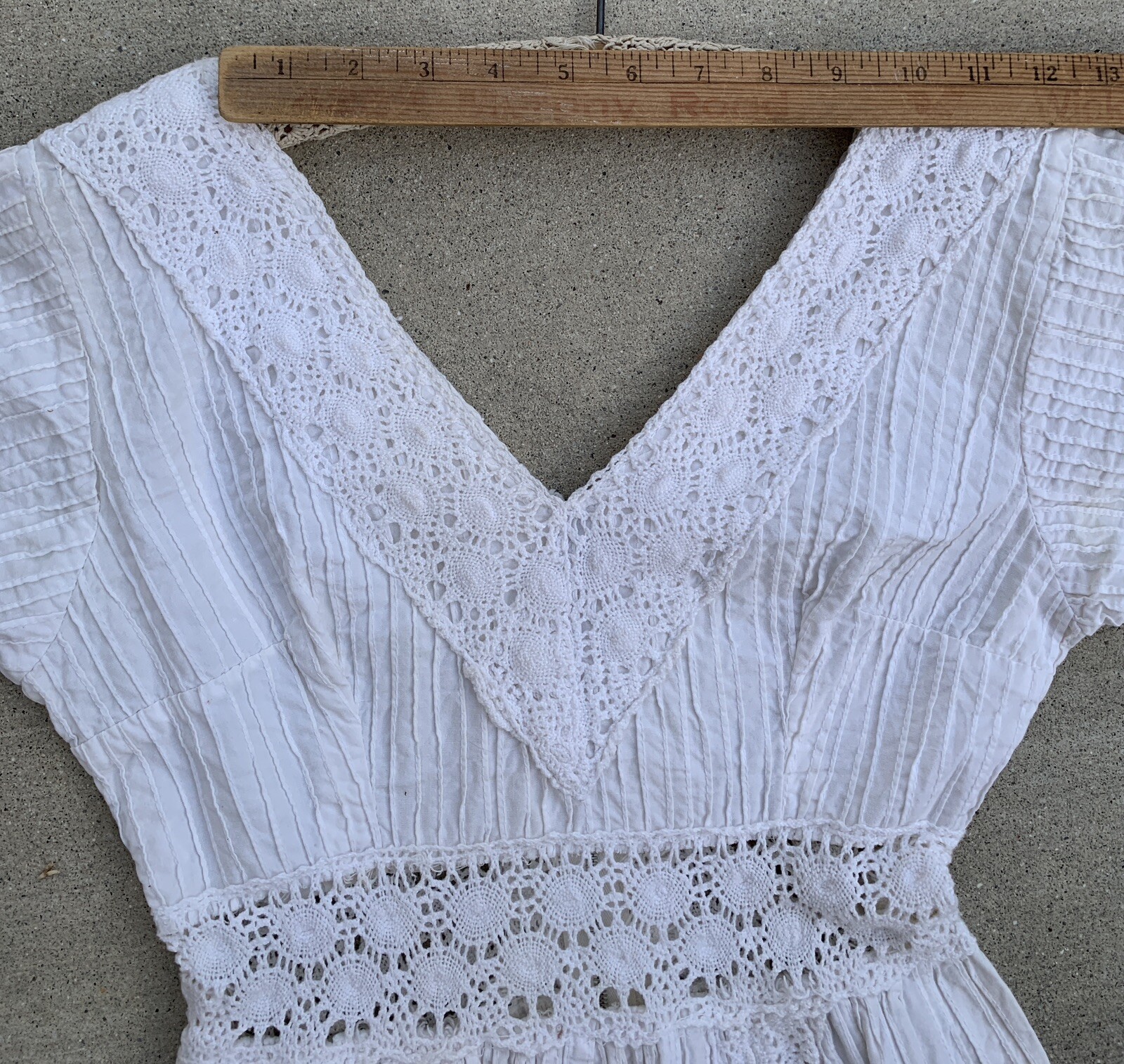 White Mexican Dress Metal Zipper Hippy Boho Peasant Hippie Chic vintage