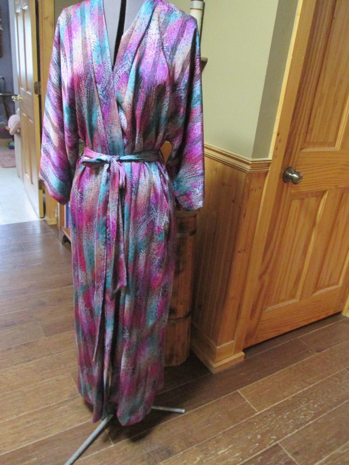 Vintage Georgette Trabolsi Neiman Marcus Wrap Robe Size Petite small Union made