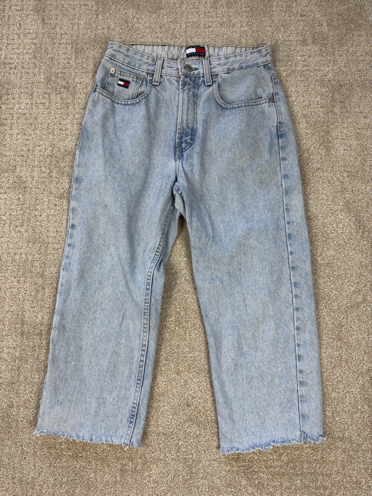 Vintage Tommy Hilfiger 90’s Women’s Jeans Cropped Whiskered Big Patch Size 0