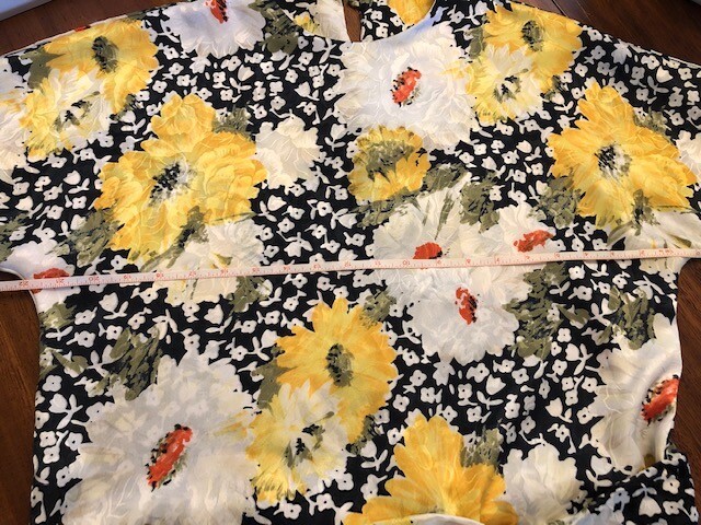 Donovan Galvani of Dallas Blouse Women’s M Floral Yellow White Shirt Top Vintage