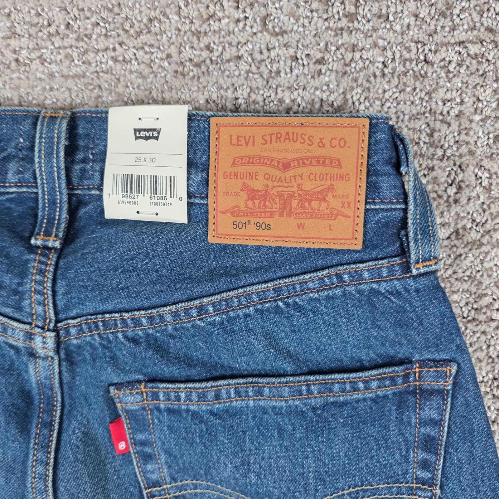 Levis 501 90s Selvedge Denim Jeans Womens 25×30 Blue Straight Leg Mid Rise NWT