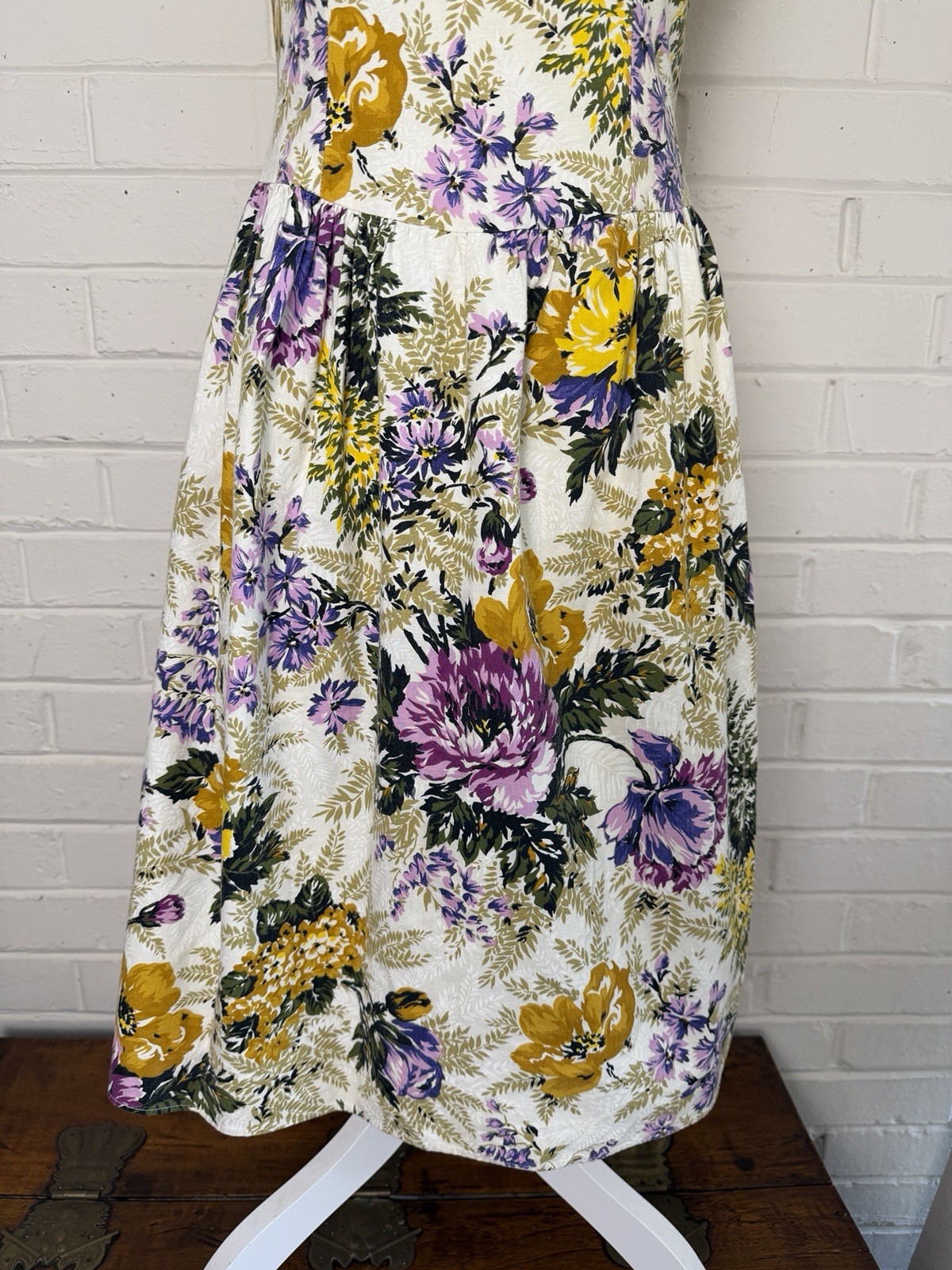 Vintage Floral Sleeveless Cottagecore Dress 8P Midi Lace Tea Party Romance