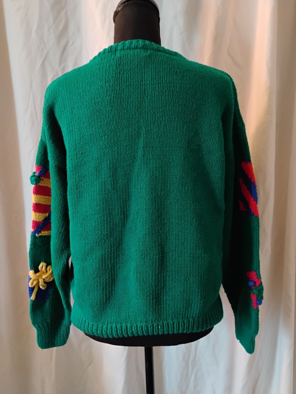 Vintage Robert Scott LTD Green Gift Presents Sweater Size Large