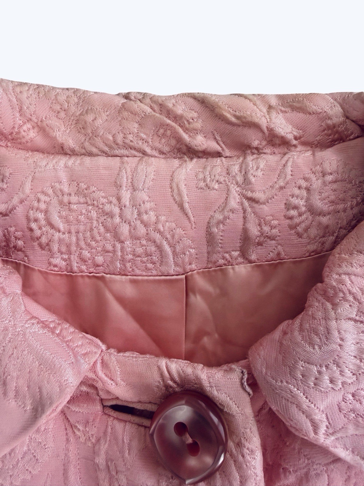 Vintage 60’s Floral Matelassé Swing Coat MCM Textured Mod Lined Bubblegum Pink