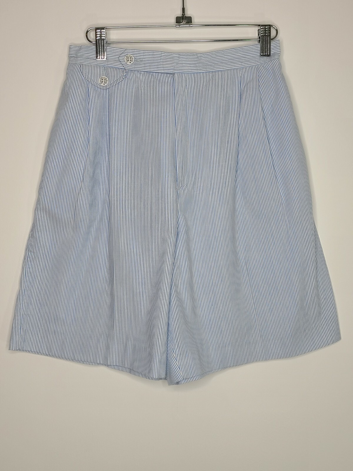 Vintage 1980s Womens Shorts Blue White Seersucker High Waisted Pleated Size 14