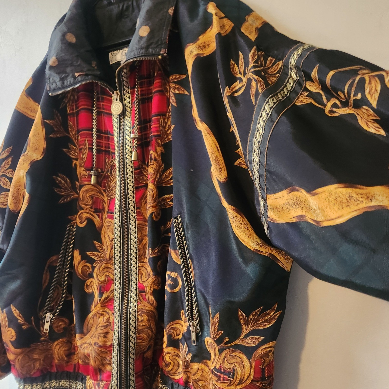 Vintage Giacca Sport Jacket Medium Black Gold Plaid Baroque Puffer Zip Up Plaid